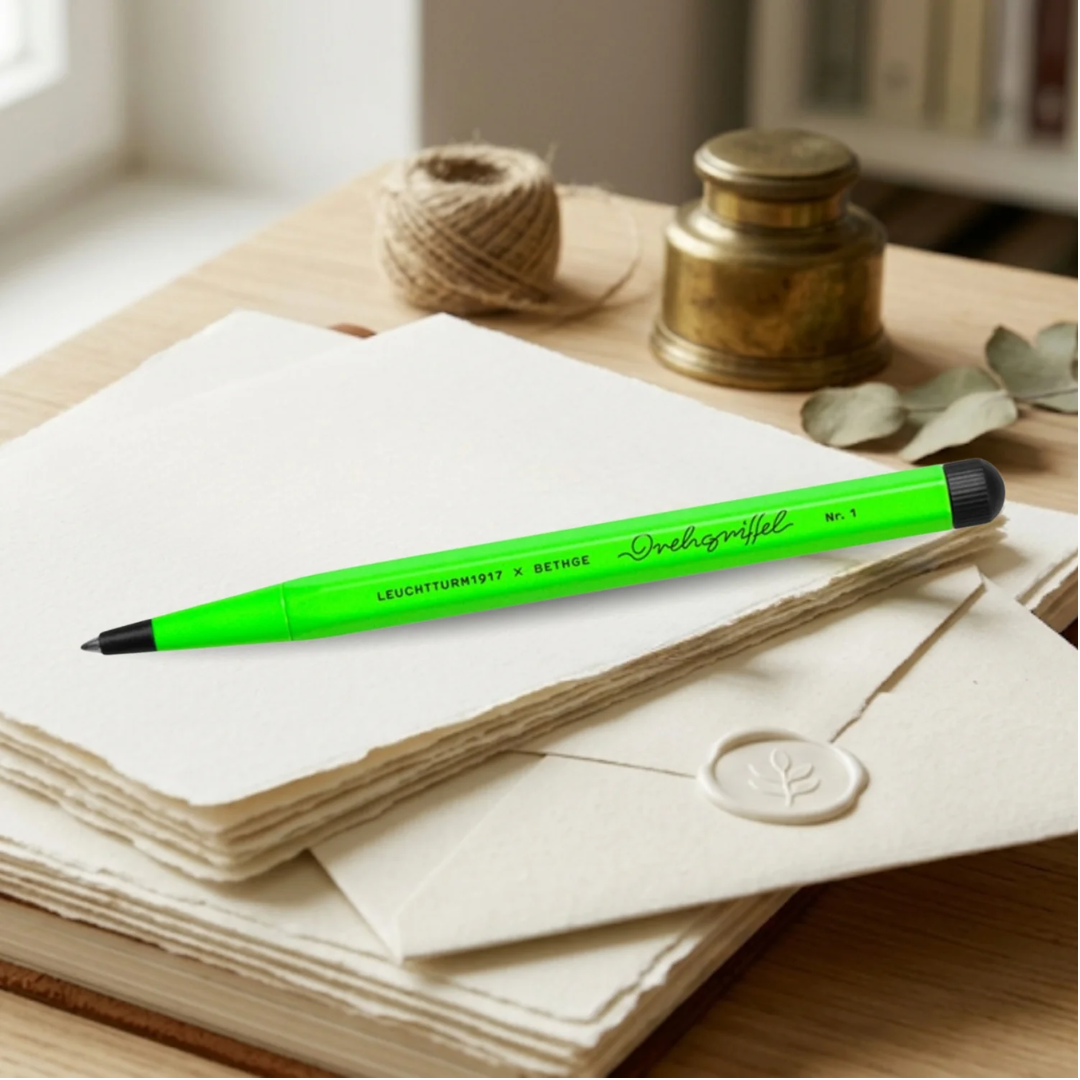 Leuchtturm1917 Drehgriffel No. 1 Ballpoint Pen Luminous Green