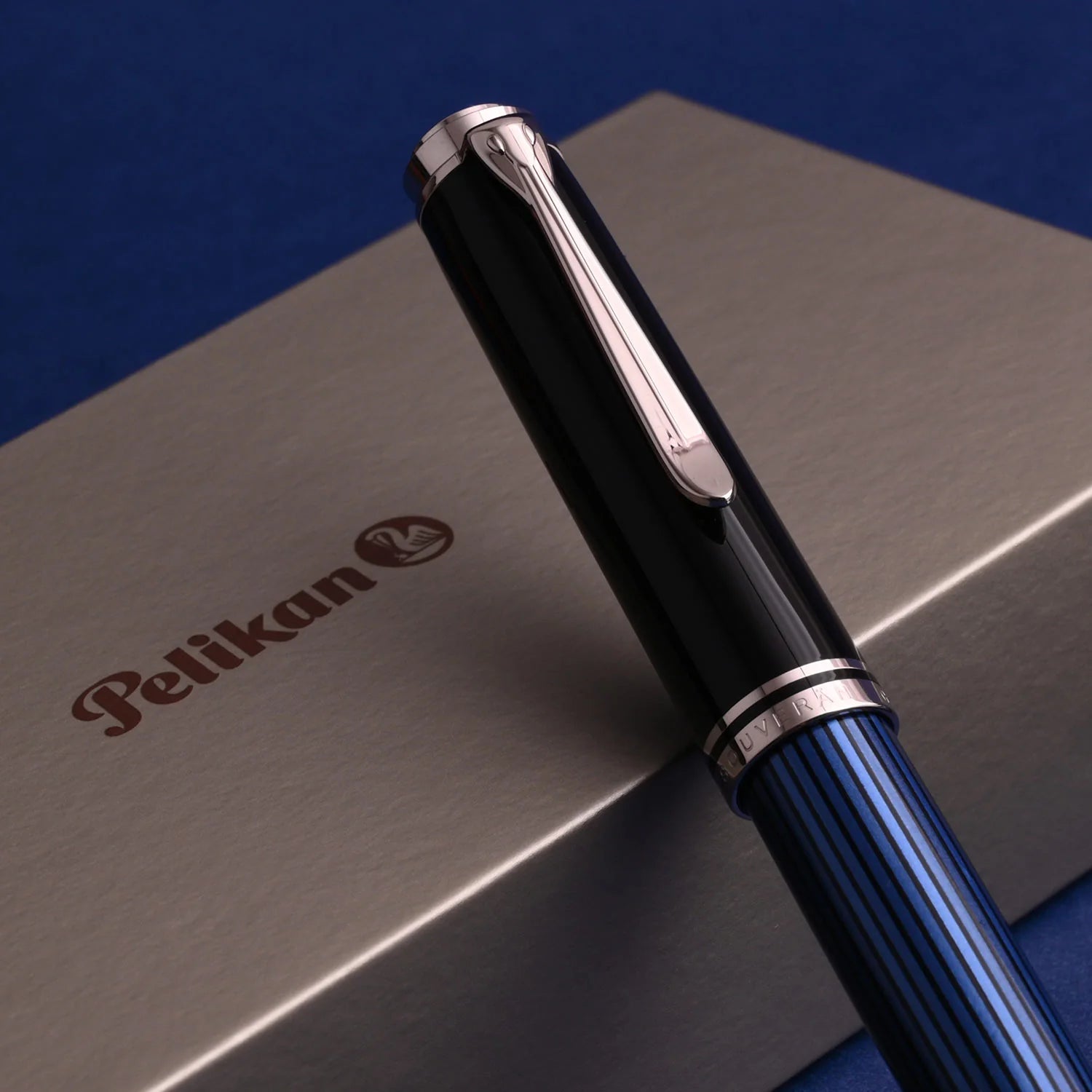 Pelikan Souveran M805 Black/Blue Fountain Pen